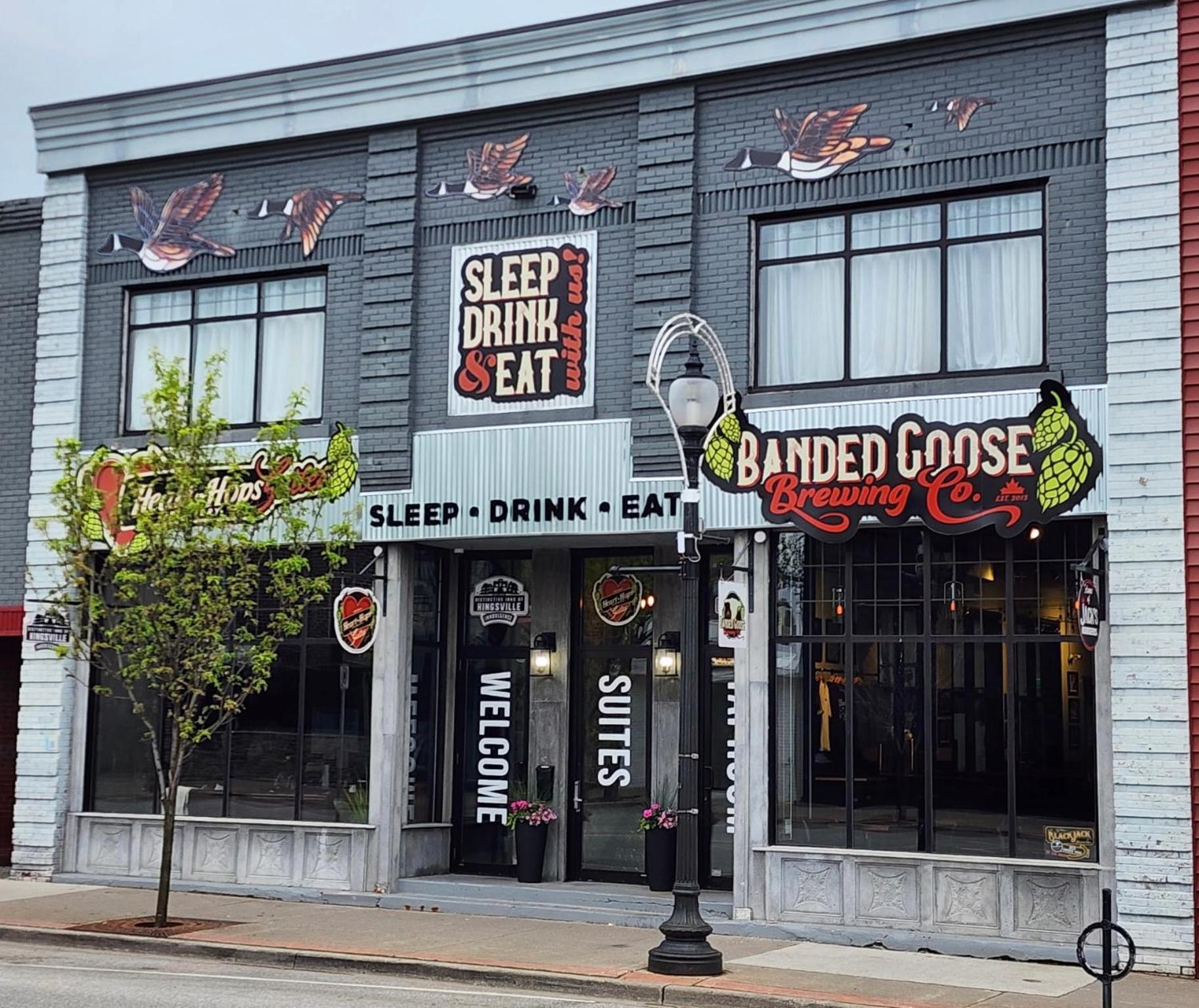 Heart & Hops Brewery Suites Kingsville Exterior photo